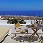 Daire Martynou View