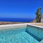 Martynou View *