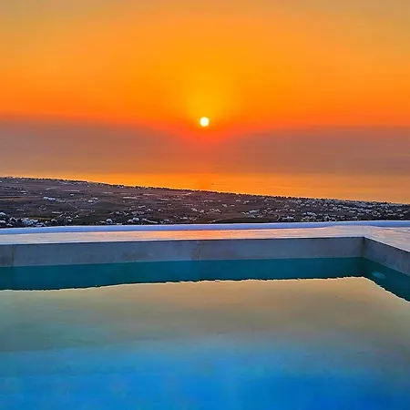 Martynou View * Pýrgos