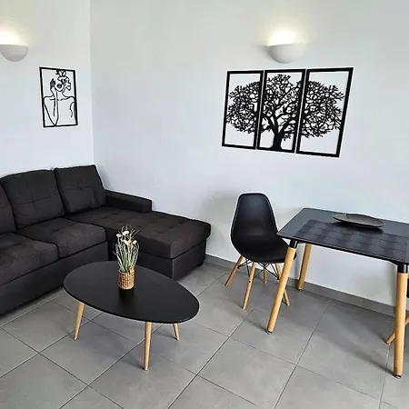 Martynou View Apartman *
