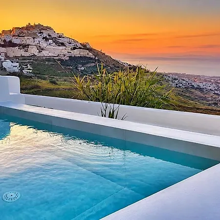 Martynou View *
